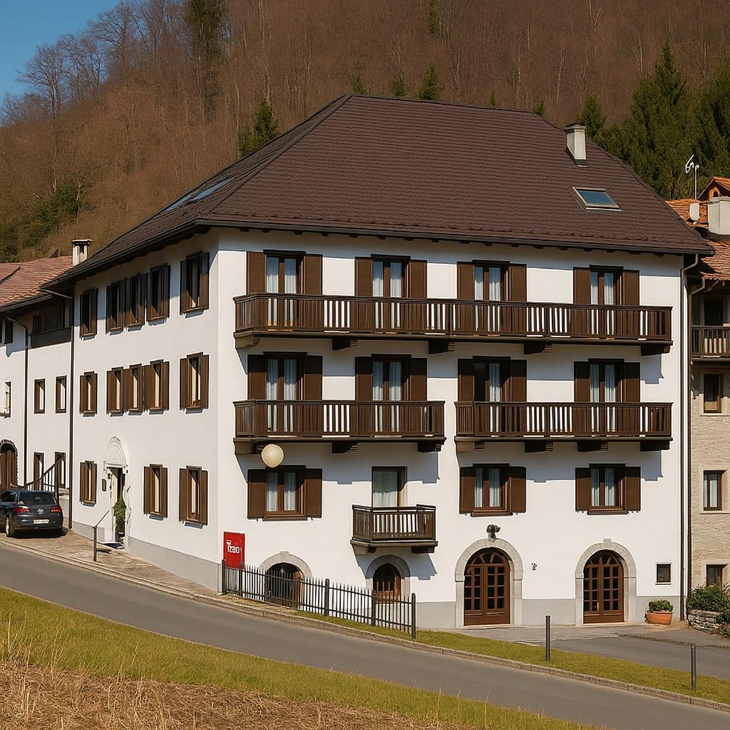 Albergo Locanda Corona Ballino Exterior photo
